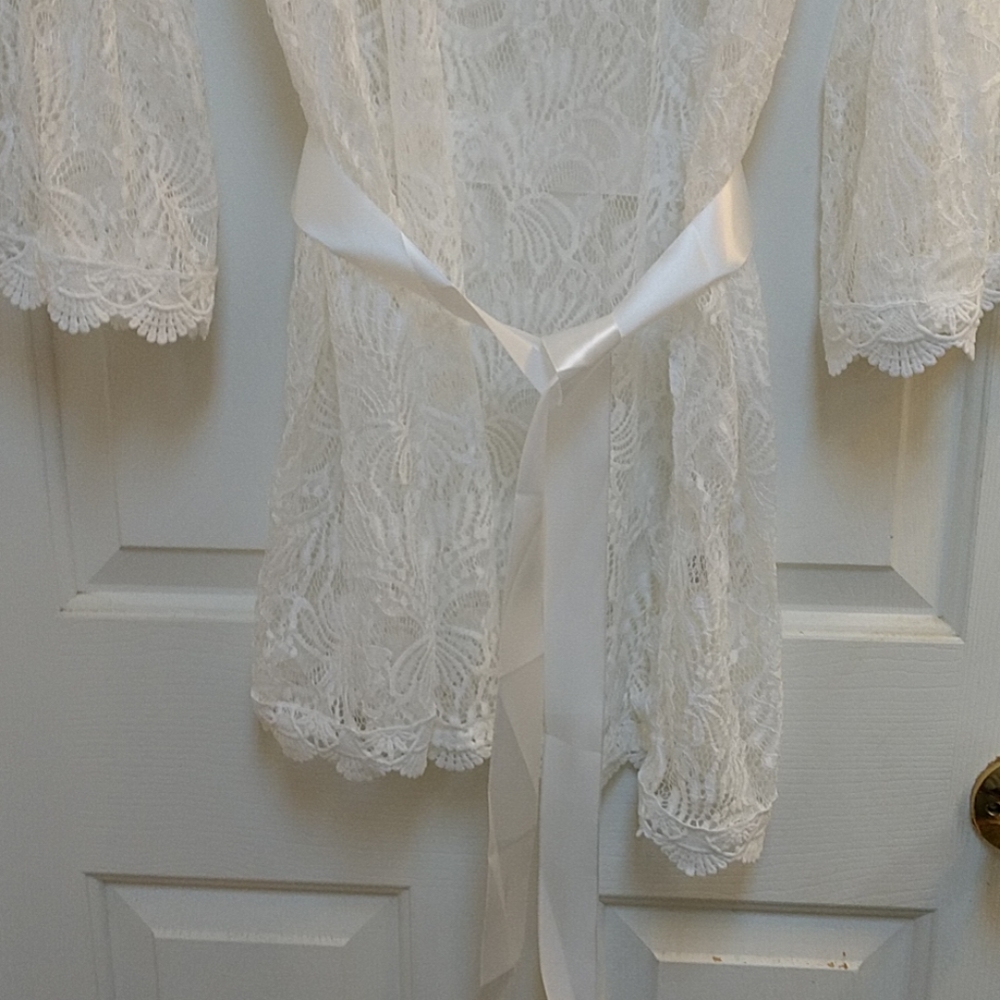 New Swimsuit cover up or jacket - Picture 5 of 7